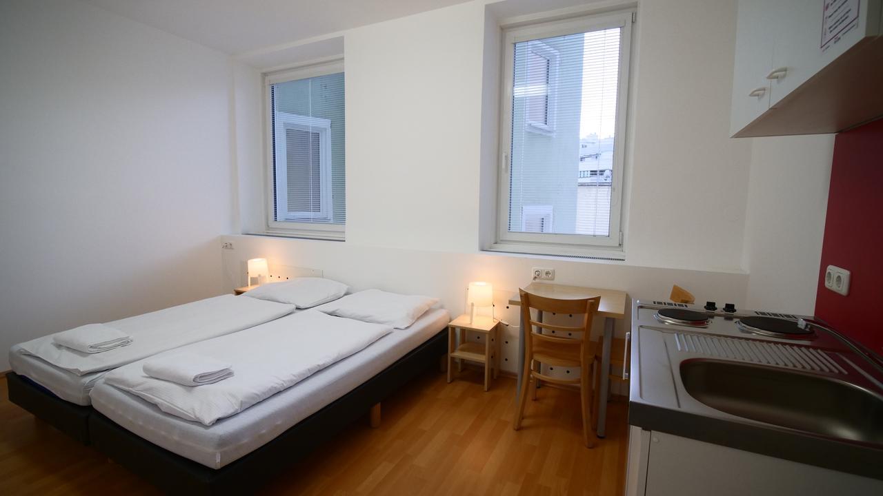 Easyroom Vienna - Low Budget Hostel Dış mekan fotoğraf